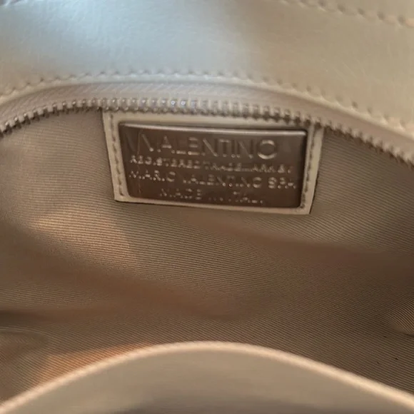 VALENTINO BY Mario Valentino